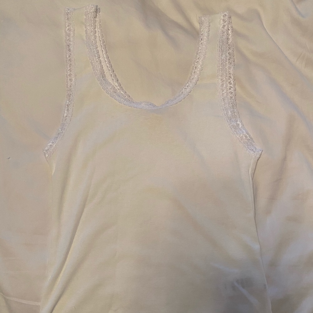 white tank with lace lining